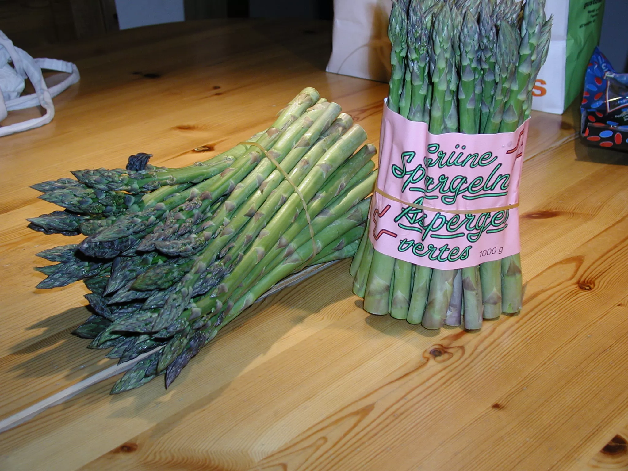 HW_250604_Ern&auml;hrung_Spargel